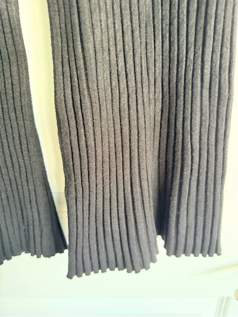 Milano - Women’s Ribbed Knit Black Pants